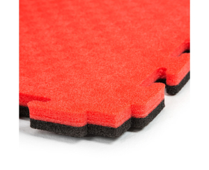 Будо-мат DFC, 100 x 100 см, 20 мм, цвет чёрно-красный